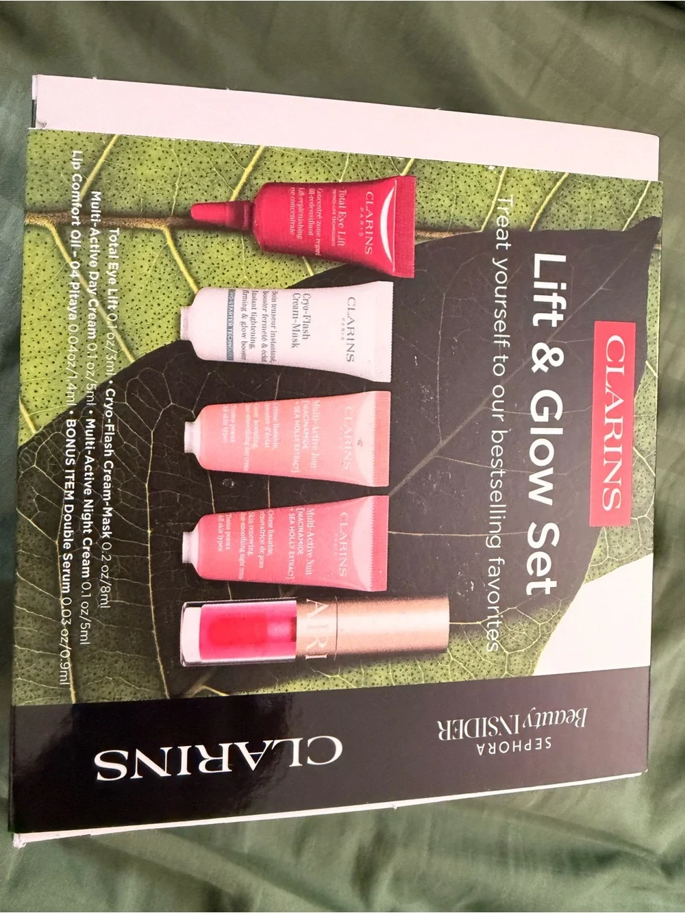 Clarins Lift & Glow Set - New in box